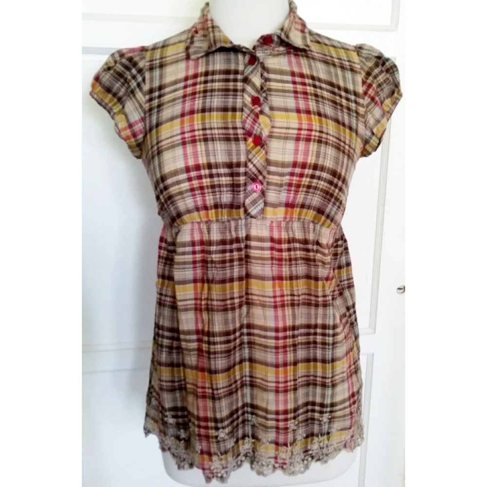 Forever plaid short sleeve blouse